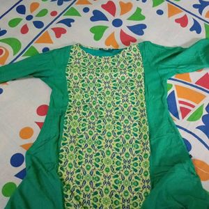 Avaasa Kurta