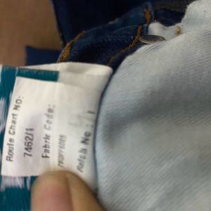 Unused Branded Kanva Torn Jeans Buyed In Showroom