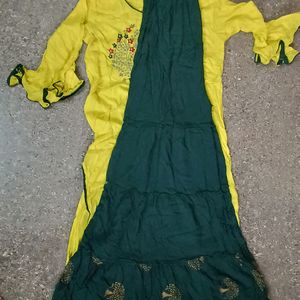 Beautiful Kurta Set In Very Good Condition