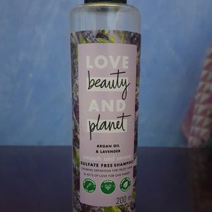 Love Beauty & Planet Argan Oil & Lavendar Shampoo