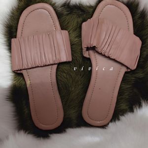 Ruched Flipflop flates for Women