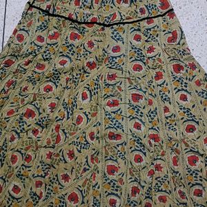 Woman Skirt Like New