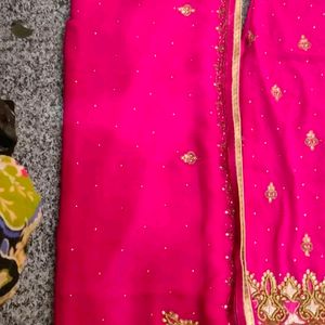 Salwar Suit With Kada Hua Sui