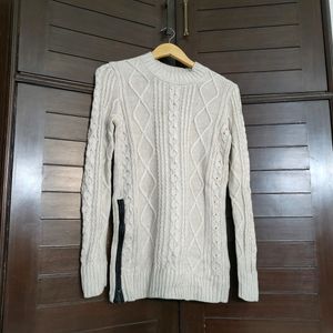 Banana Republic Women Cable Knit Boat Neck Sweater