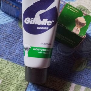 Gillette Vector Blade And It's Cream