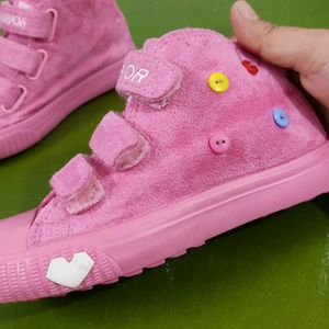 Girls Shoes