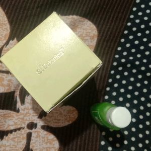 St Botanica Brightning Serum