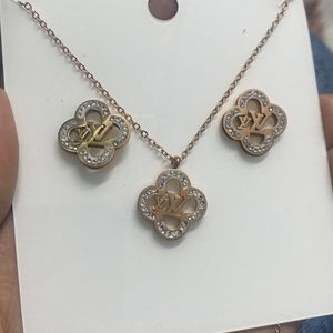 LV ANTITARNISH PENDANT SET