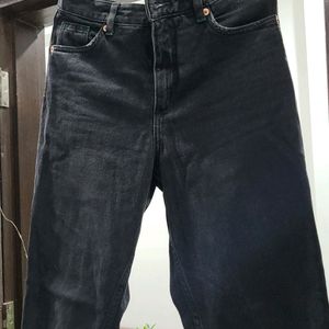 Black branded Jeans (Monki)