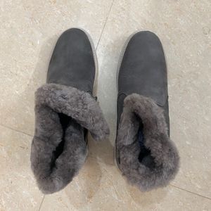 NEW Hush Puppies Grey boots