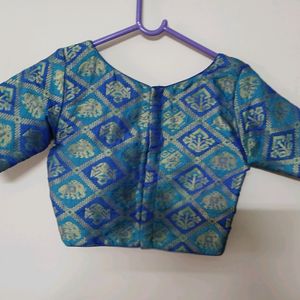 2 Combo Boat Neck Blouses@offer