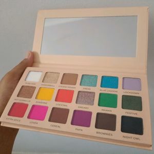 Makeup Revolution X Soph Eyeshadow Palette