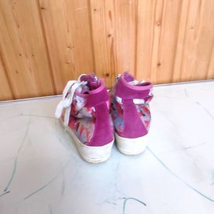 Sport Shoes For Girl Or Women Size 36, Imported