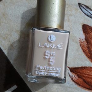 9-5  liquid foundation