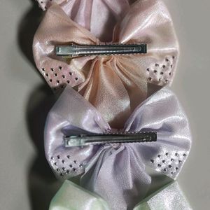 New Bow Hair Clip Only 70 ₹ Each 1