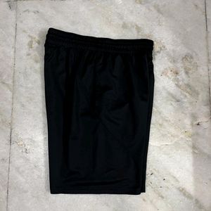 NIKE ORIGINAL SIDE SWOOSH SHORTS SIZE -M