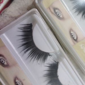 Eyelashes With Eyeliner