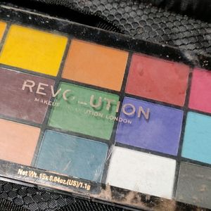 Makeup Revolution London Eyeshadow Palette