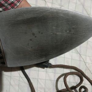 Bajaj Cloth Iron