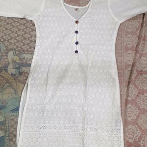 Chikankari kurta