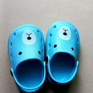 BabyHug Baby Crocs💙