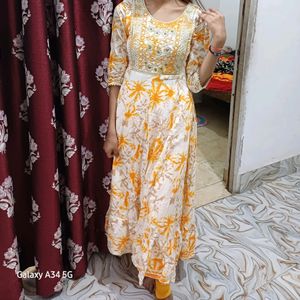 Gown For Haldi