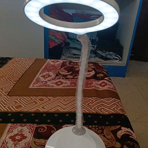 Brand New Phillips Lamp