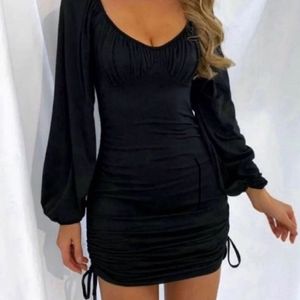 New URBANIC RIBBED SWEETHEART NECK BODYCON DRESS