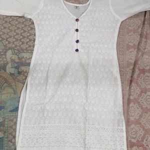 Chikankari kurta