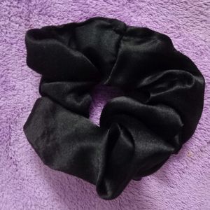 SCRUNCHIES