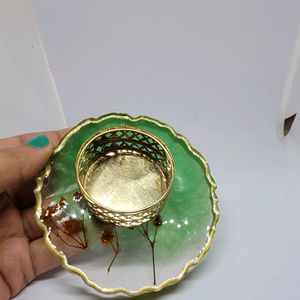 3 Tea Light Candle Holder Resin