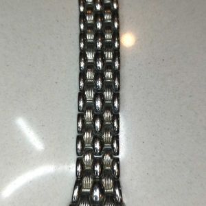 Elegant Ladies' Watch – Great Condition