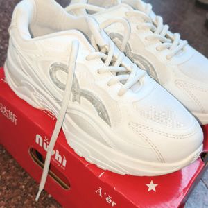 Women White Casual Stylish Sneakers