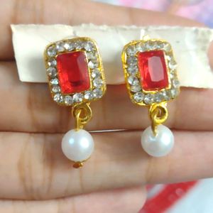 Red Choker And Earrings Jewellery Set Of Two