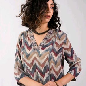 Women's Multi Color Zig Zag Printed Rayon Stitched