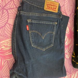 Jeans Heavy Used With Flaws Check Pictures