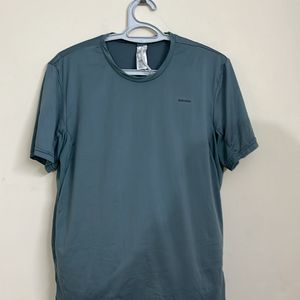 Decathlon Tshirt