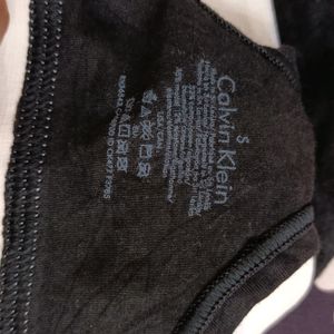 Ck Sport Bra..size Mentioned S