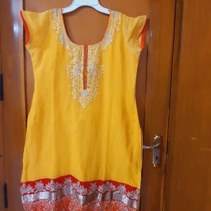 Kurti With Duppata