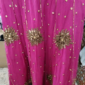 Beautiful lehenga choli and dupatta set for party and functions