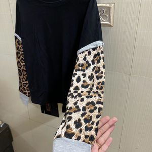 Black Leopard Print Sweatshirt