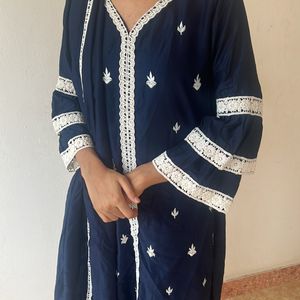 Navy Blue Kurtha & Dupatta, Size Small