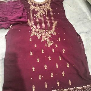 Trending Kurti With Dupatta