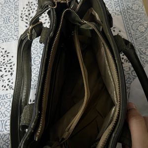 Burberry Green Purse