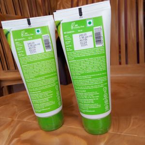 Hydrating Face wash Buy 1 Get One Free