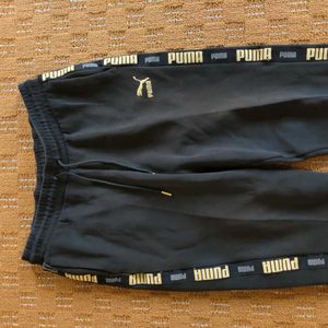 PUMA BLACK TRACKPANT