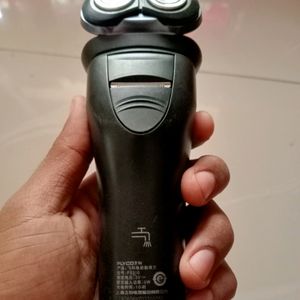 Beard trimmer...