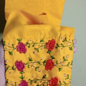 New/Unused Beautiful Embroiderd Kurta Pant