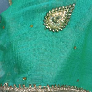 Women Embroidered Green Saree