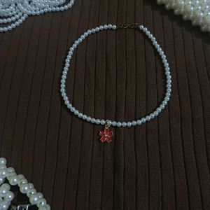 Pearl Flower Necklace